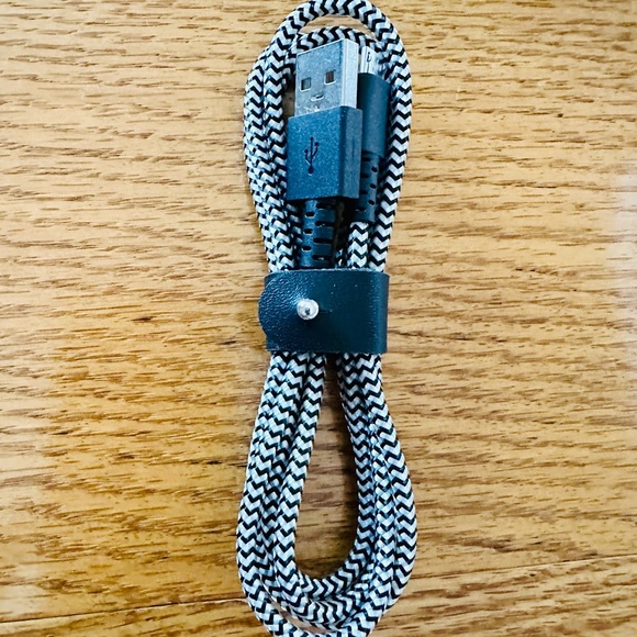 Micro USB Cable - Picture 3 of 3